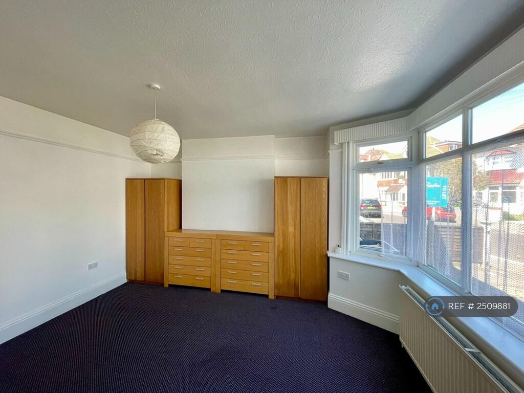 Additional image 4 of Stourcliffe Avenue, Bournemouth, BH6