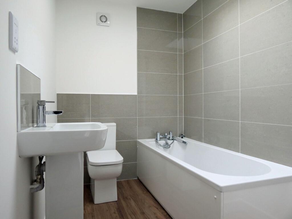 Additional image 5 of 2 bedroom First Floor Flat in Southbourne