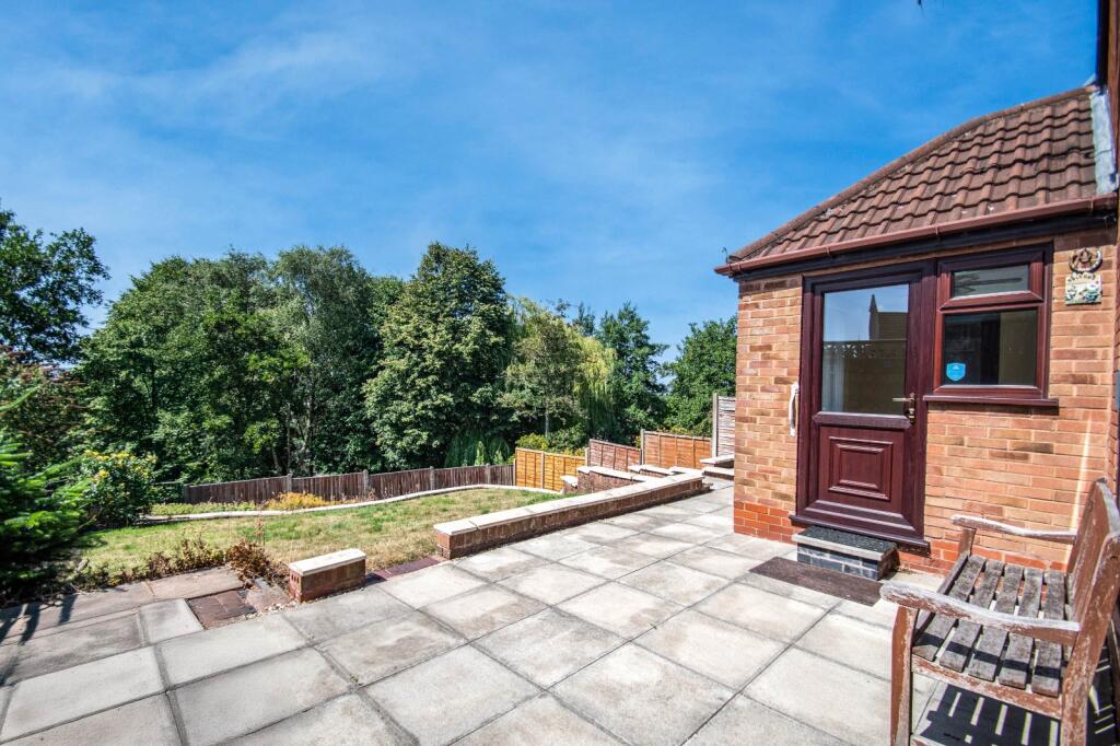 Additional image 15 of Higgs Field Crescent, Cradley Heath, West Midlands, B64