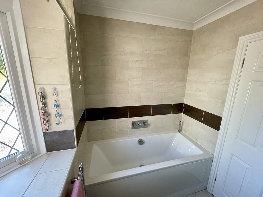 Additional image 14 of Airetons Close, Broadstone