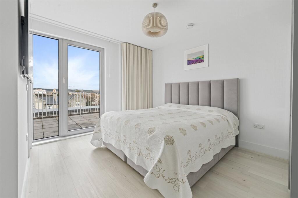 Additional image 14 of Bayside Apartments, 62 Brighton Road, Worthing, West Sussex, BN11