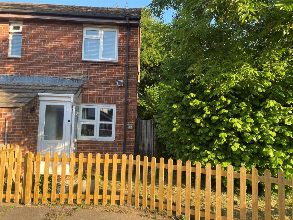 Tarrant Road, Muscliff, Bournemouth, Dorset, BH9