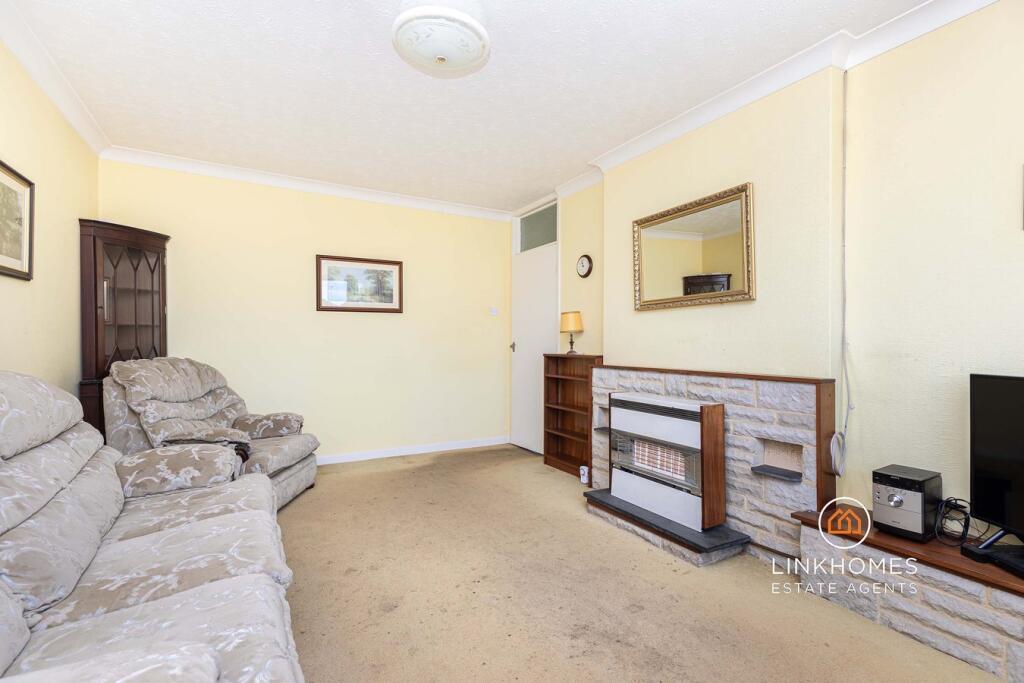 Additional image 12 of Pergin Crescent, Poole, BH17