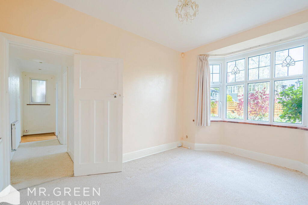 Additional image 10 of Thistlebarrow Road, Bournemouth. BH7 7AJ