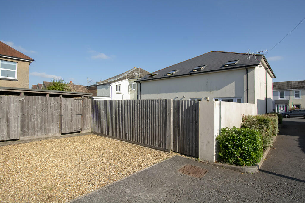 Additional image 4 of Wycliffe Road, Winton