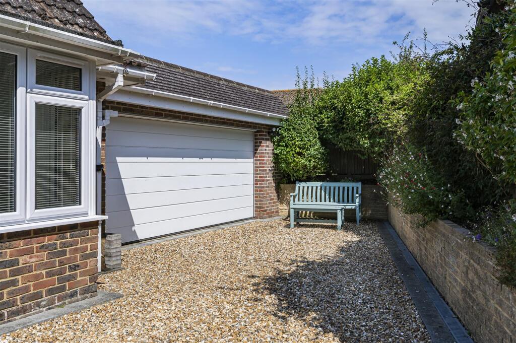 Additional image 43 of Mark Close, Seaford