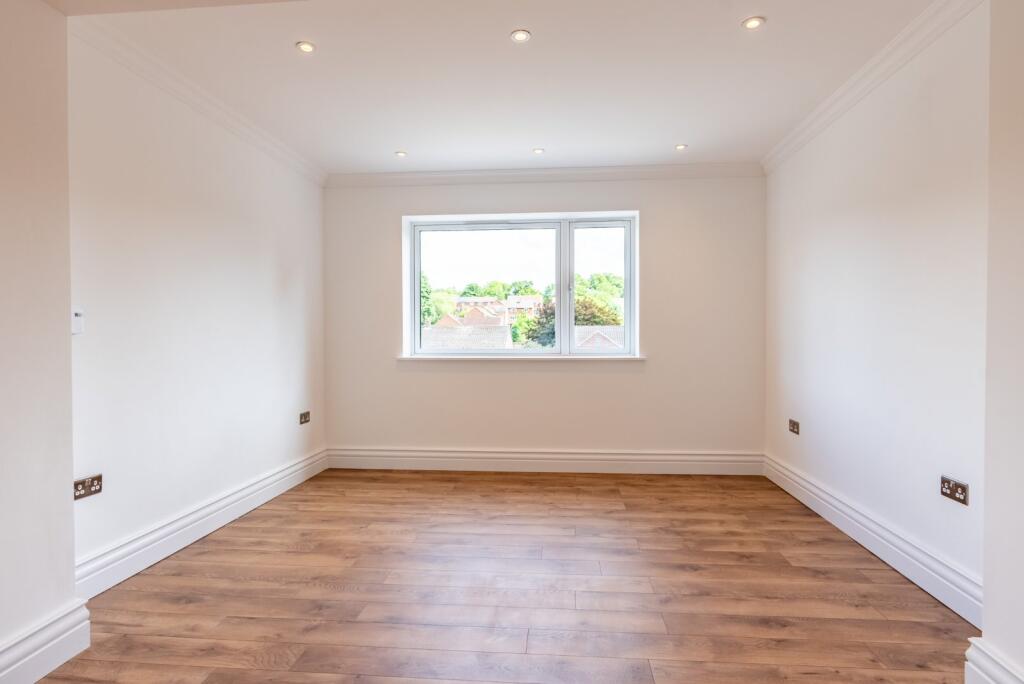 Additional image 12 of Batchwood Drive, St. Albans, Hertfordshire, AL3