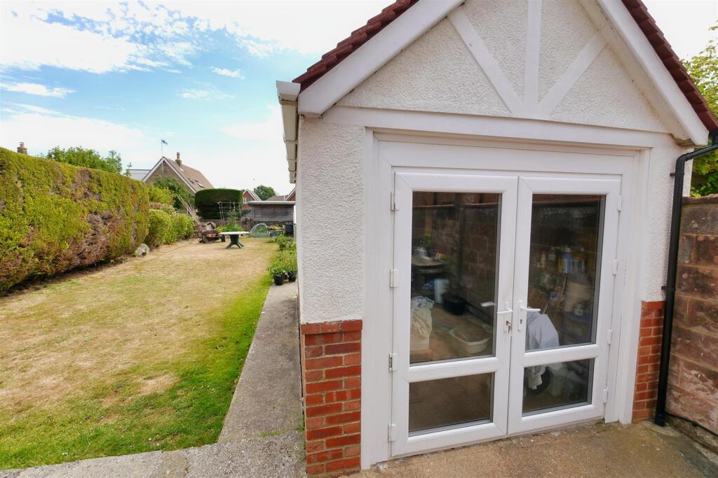 Additional image 21 of Loxwood Avenue, Worthing