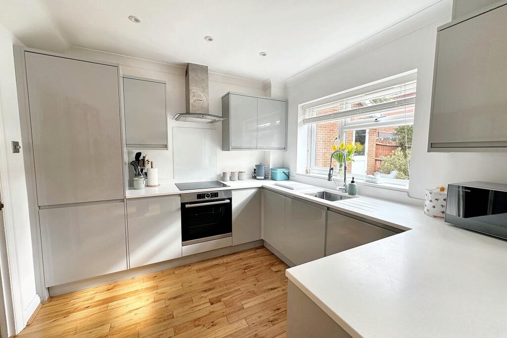 Additional image 6 of Verwood