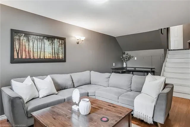 Additional image 23 of 22 Valleyview Rd