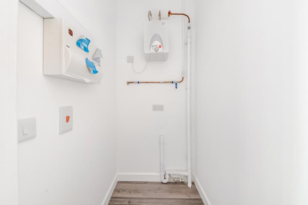 Additional image 10 of Card House, Bingley Road, Bradford, BD9