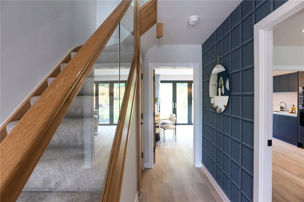 Additional image 11 of Quinque, 5 Porta, London Road West, Bath, Somerset, BA1