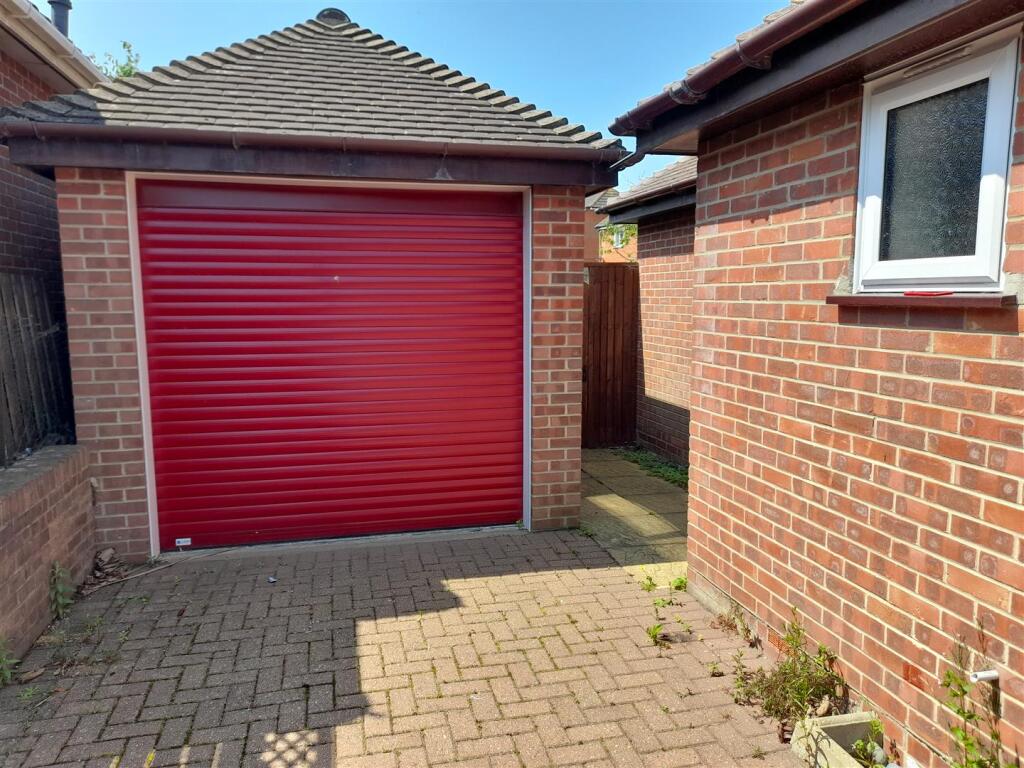 Additional image 12 of Burndell Road, Yapton
