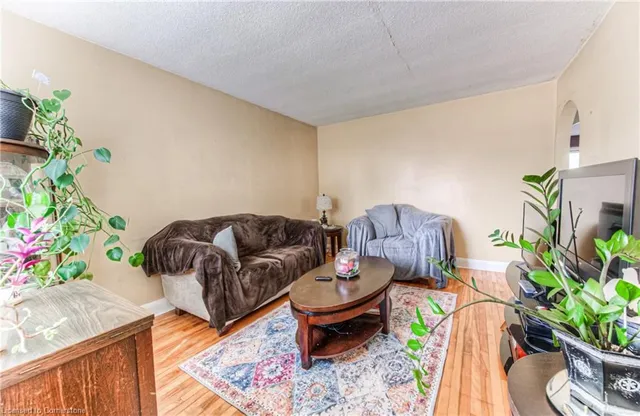 Additional image 7 of 244 Lancaster St