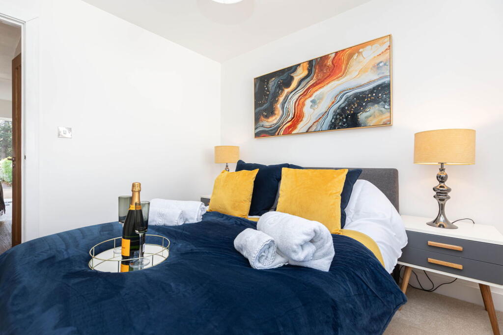 Additional image 33 of Belle Vue Crescent, Southbourne, Bournemouth