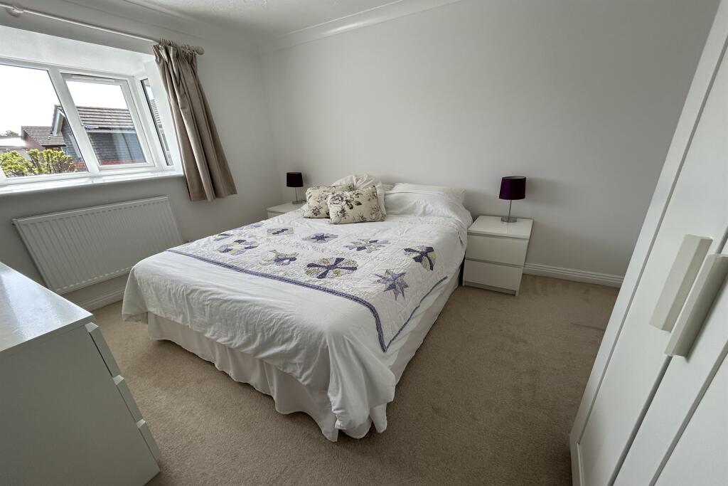 Additional image 10 of Ridge