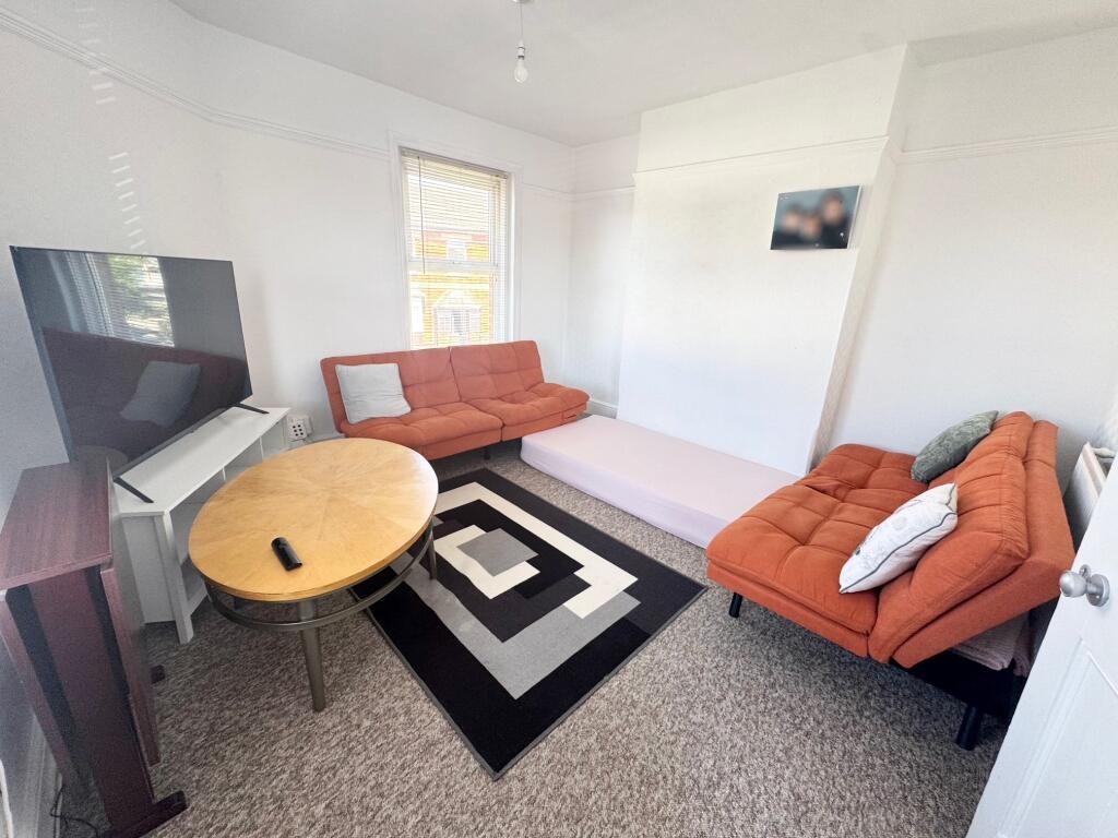 Additional image 5 of Maple Road, BOURNEMOUTH