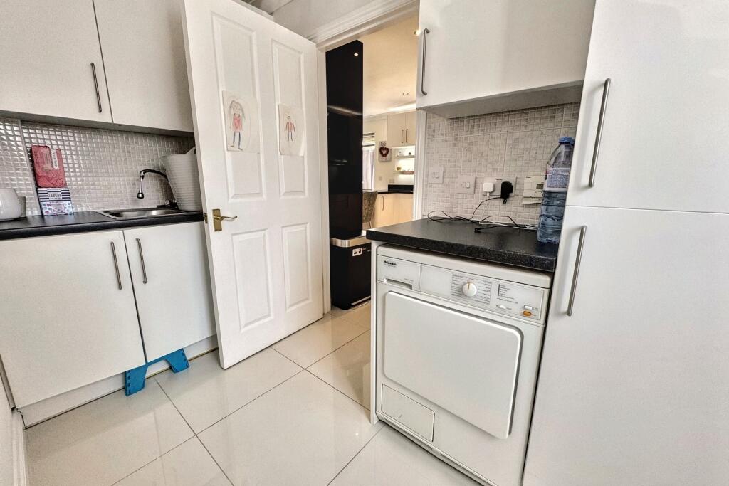 Additional image 28 of Ferndown