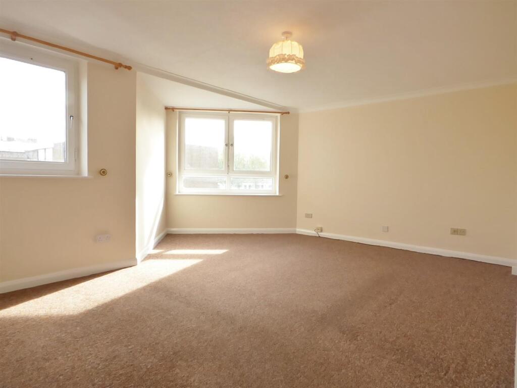 Additional image 6 of Kingmere, South Terrace, Littlehampton