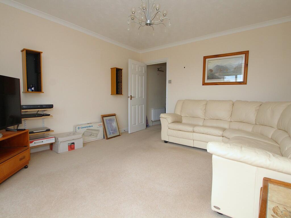 Additional image 16 of Waldren Close, Baiter Park, Poole, BH15