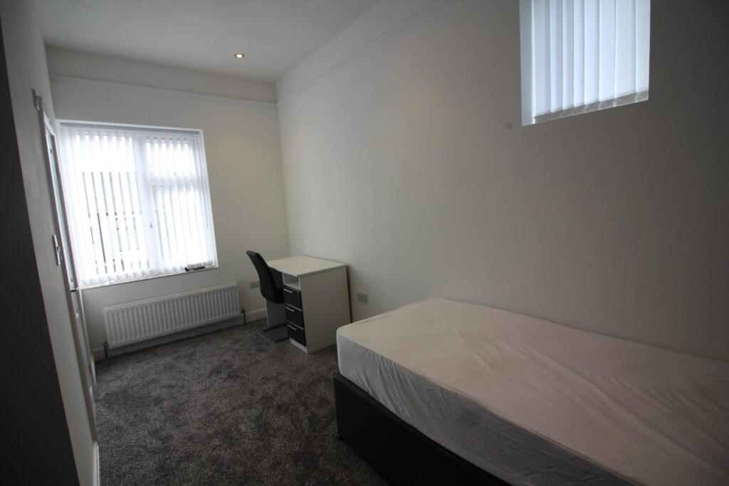 Additional image 5 of Milner Avenue, Seedfield, Bury