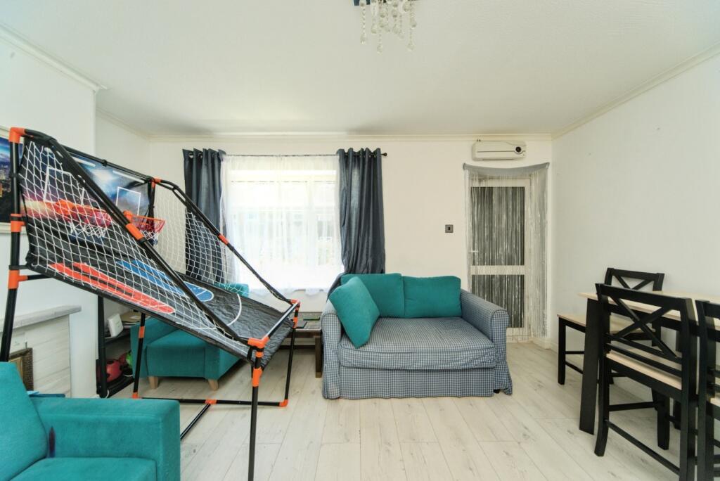 Additional image 3 of Attfield Walk, Eastbourne, East Sussex