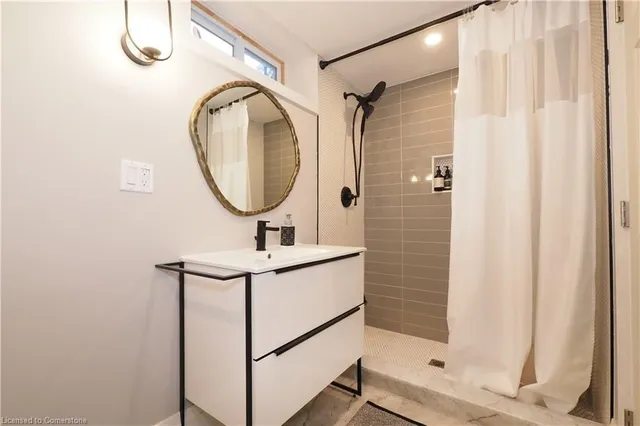 Additional image 42 of 218 Greenbrook Dr