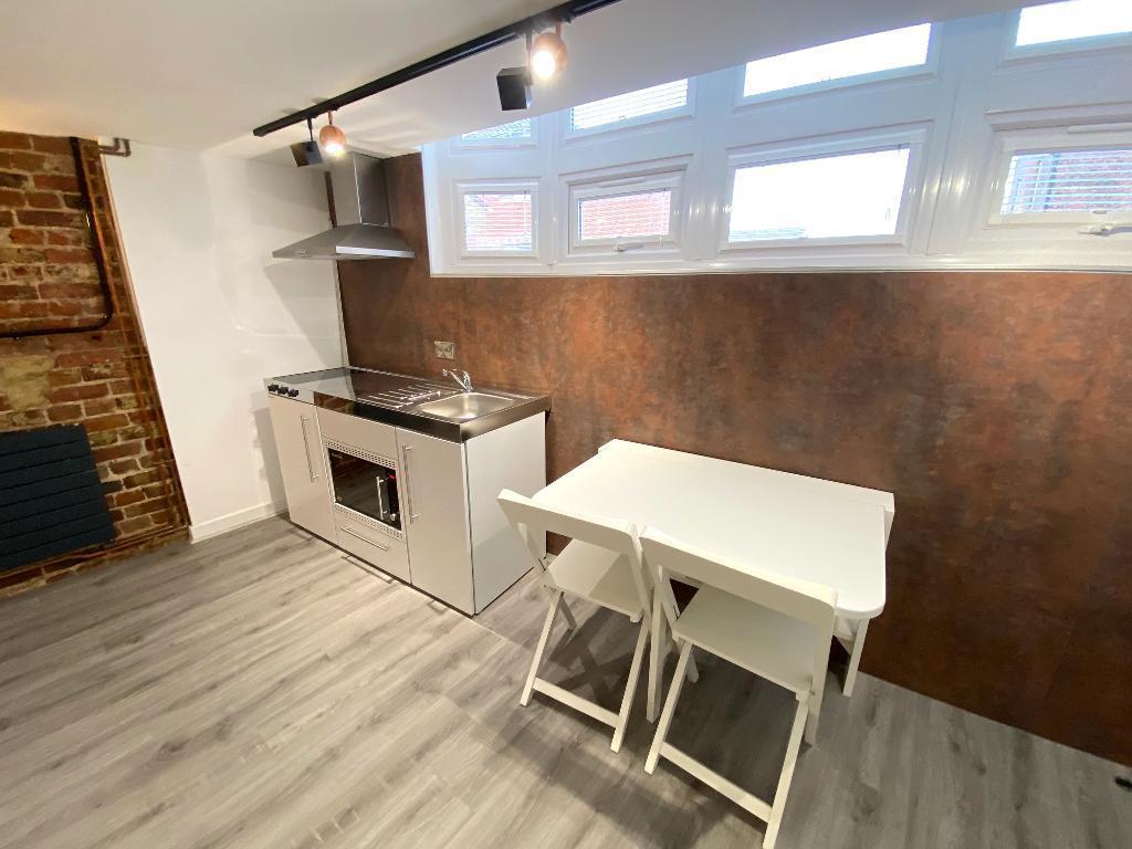 Additional image 8 of South Street, Eastbourne, East Sussex, BN21 4UT