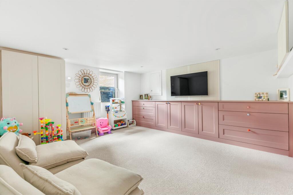 Additional image 4 of Bolton Road, Silsden, Keighley, West Yorkshire, BD20