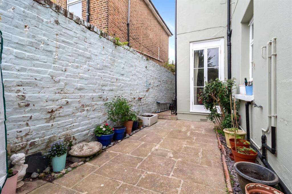 Additional image 19 of Cambridge Road, Worthing