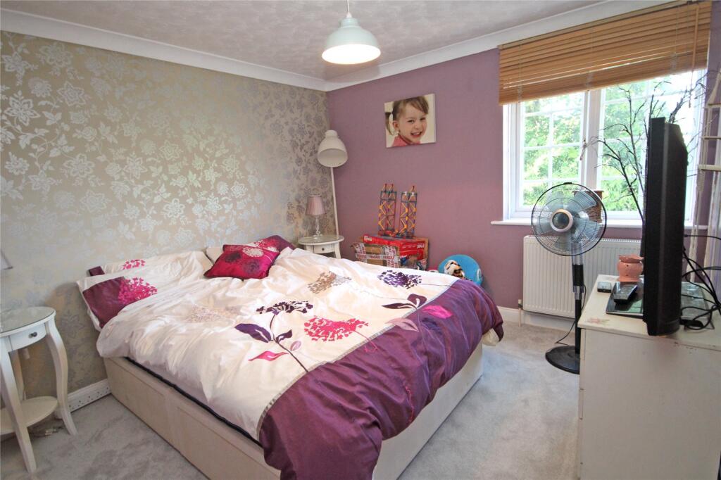 Additional image 11 of Jaundrells Close, New Milton, Hampshire, BH25