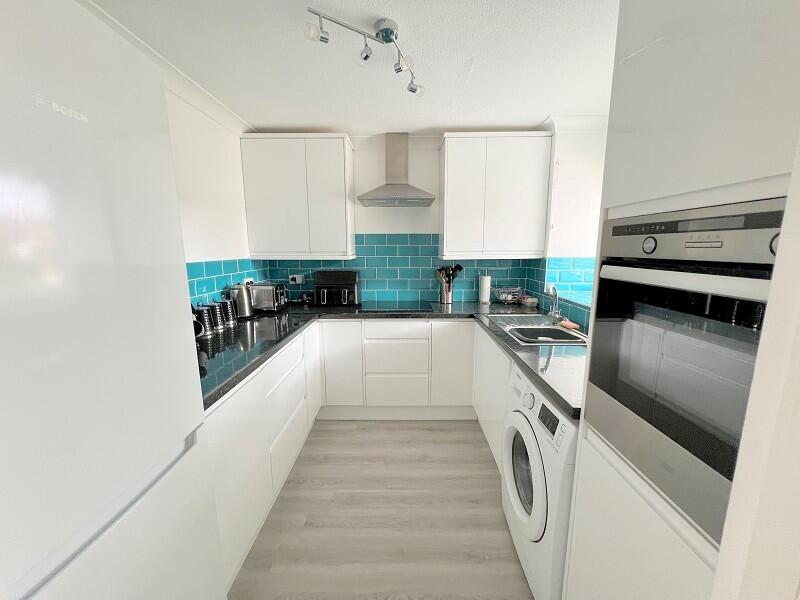 Additional image 18 of Aysha Close, New Milton, Hampshire. BH25 5PQ