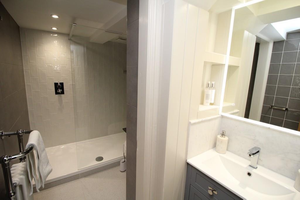 Additional image 14 of Rowes Warehouse