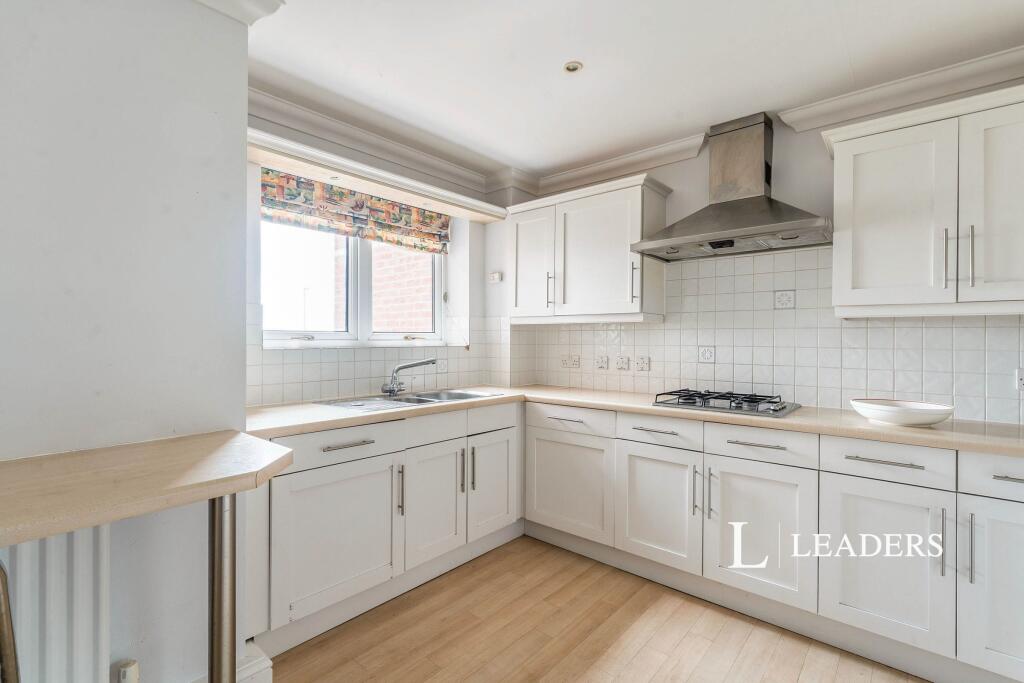 Additional image 4 of Seafront Flat in Rustington