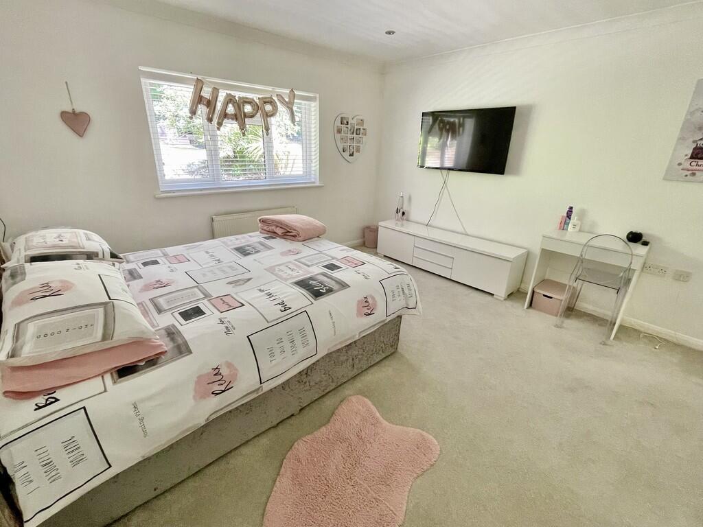 Additional image 13 of Ashwood Drive, Broadstone