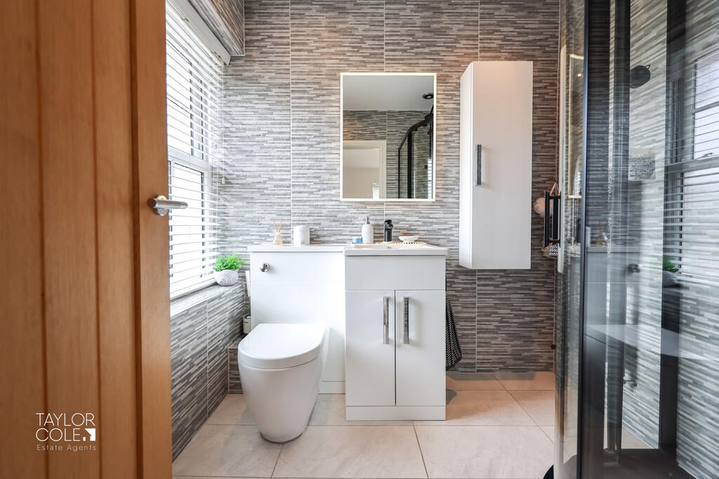 Additional image 25 of Dosthill Road, Two Gates