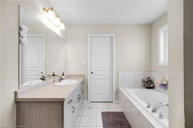 Additional image 29 of 38 Elmbank Trail