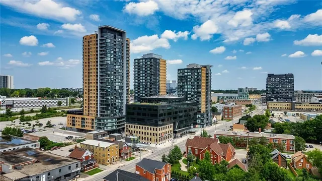 Additional image 10 of 108 Garment St Unit 1101