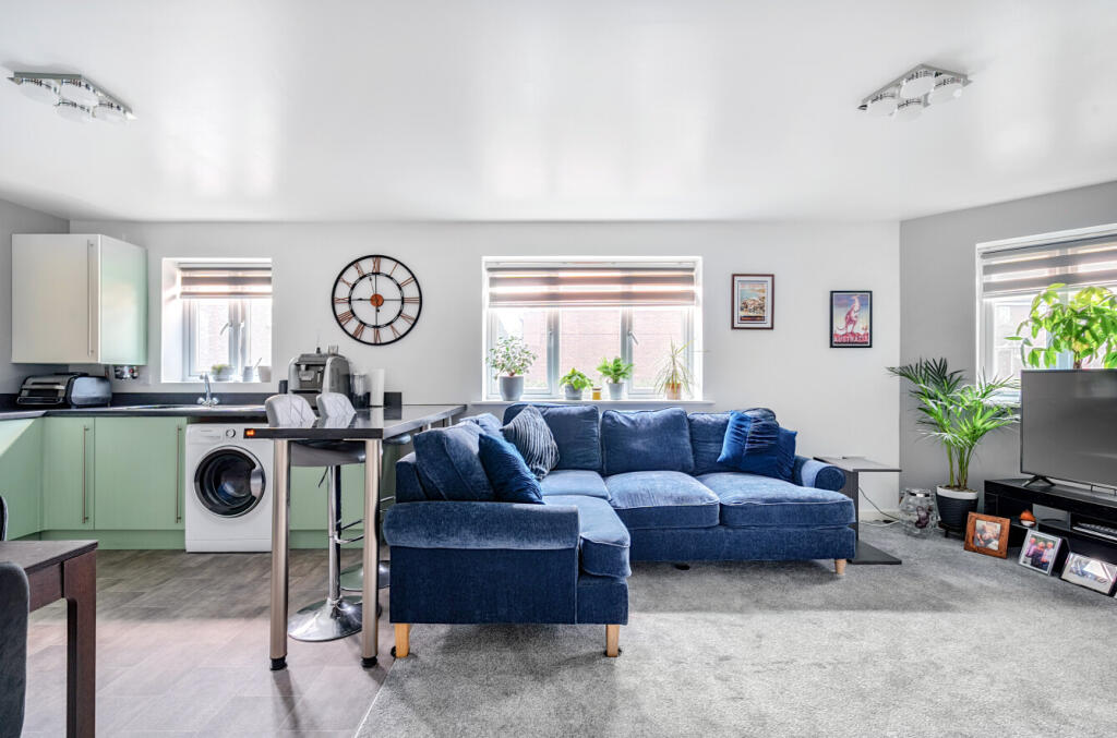 Additional image 3 of Swaledale Road, Warminster, BA12