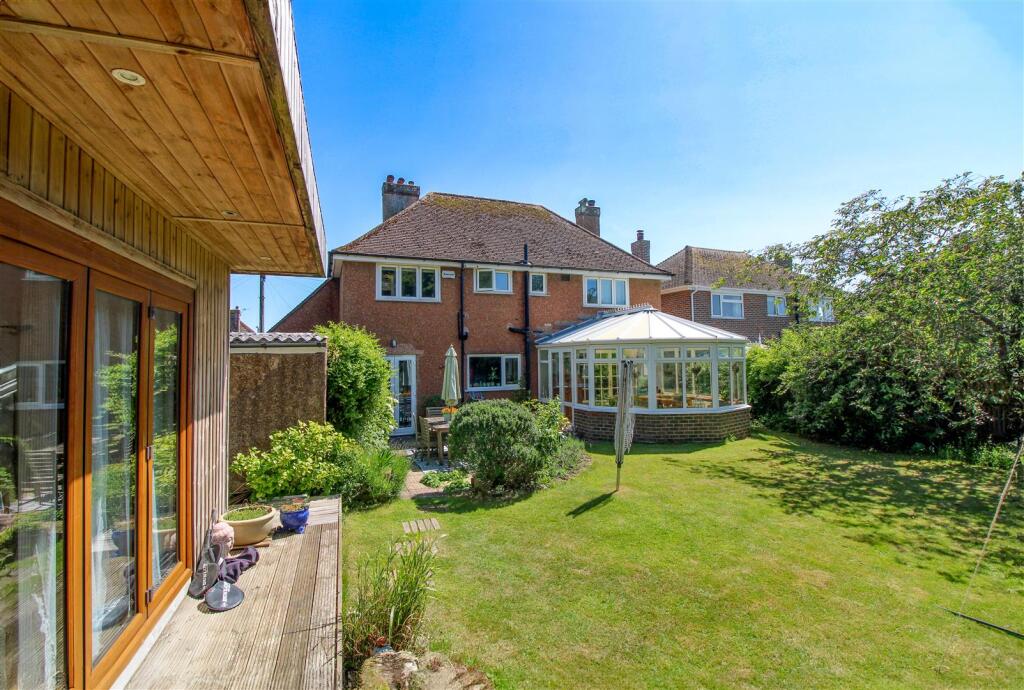 Additional image 21 of Headland Avenue, Seaford