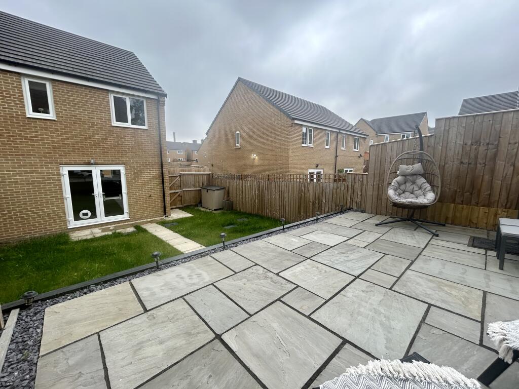 Additional image 16 of Quarry Bank Road, Bradford, BD2