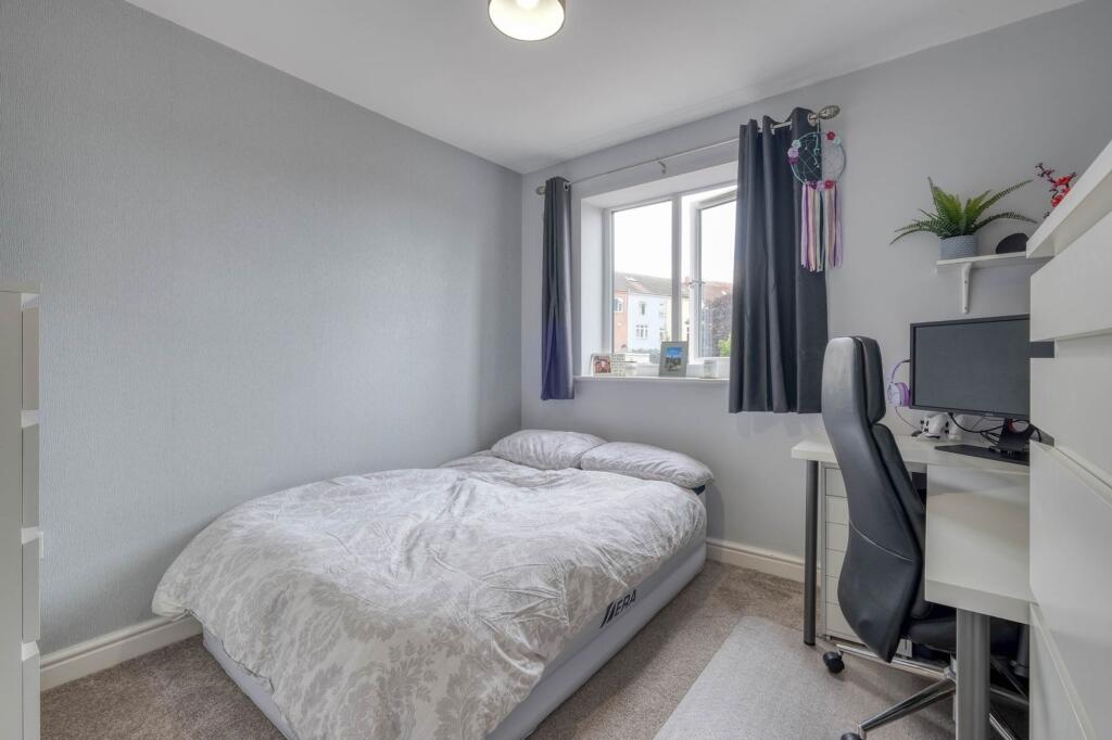 Additional image 8 of The Mayfields, Redditch, B98