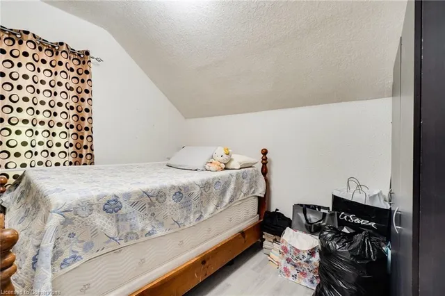 Additional image 18 of 151 Lancaster St