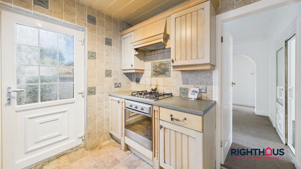 Additional image 3 of Hawkswood Avenue, Bradford, BD9