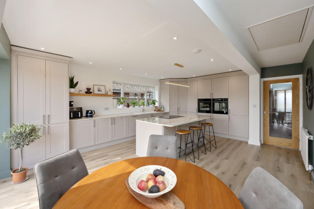 Additional image 8 of Exmoor Crescent, Worthing, BN13