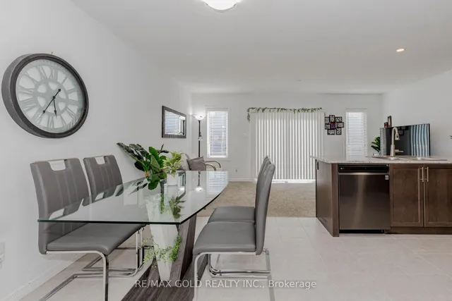 Additional image 8 of 208 Woodmeadow Crt