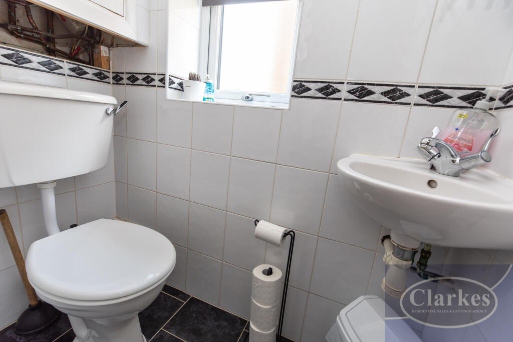 Additional image 13 of South Kinson Drive, Bournemouth