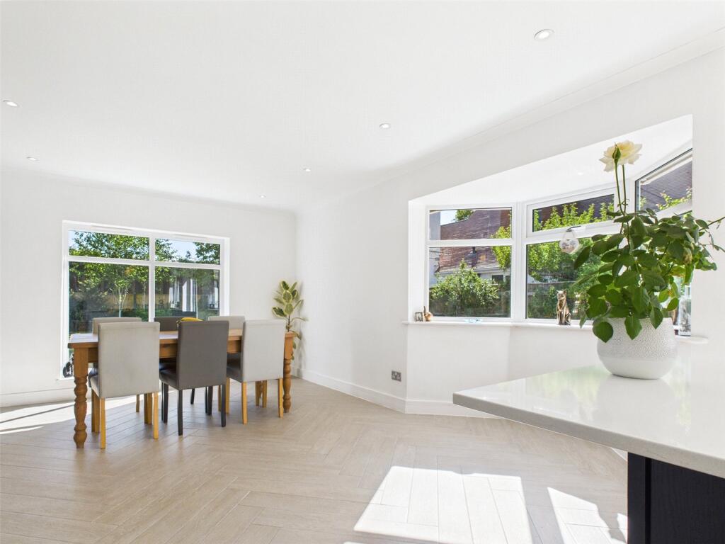 Additional image 23 of Woodhayes Avenue, Highcliffe, Dorset, BH23