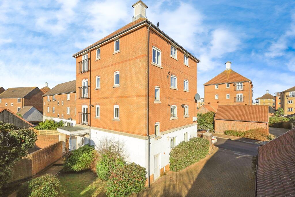 Additional image 18 of Santa Cruz Drive, Eastbourne