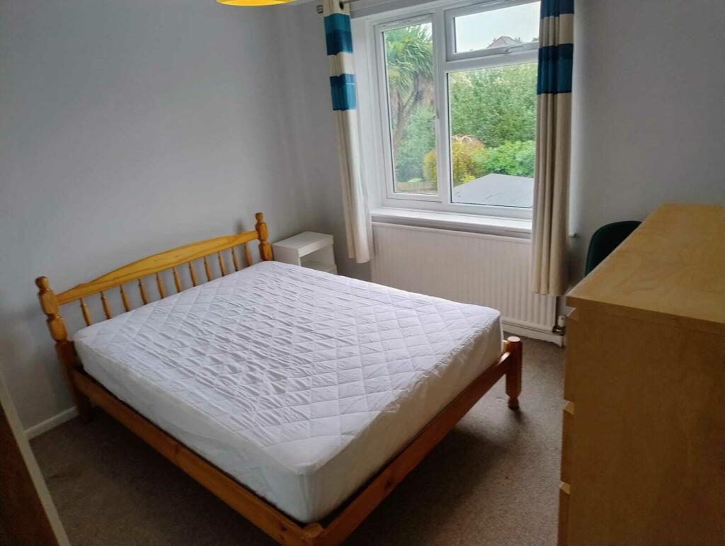 Additional image 13 of Student house on Acton Road